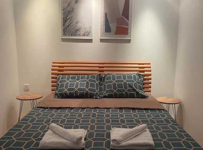 Apartamento Primestay Duplex Retreat - Free Parking *